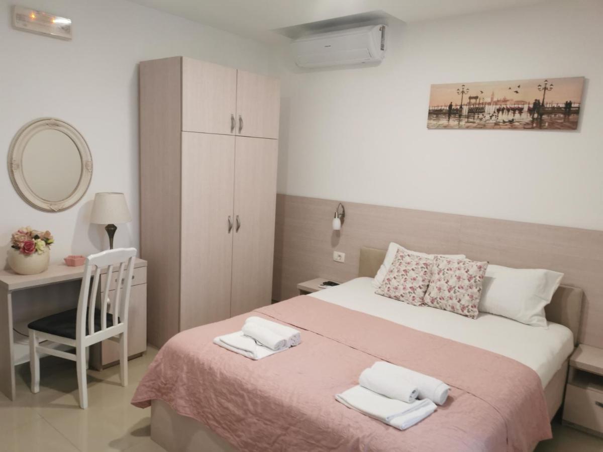 Apartments Familia Budva Ngoại thất bức ảnh