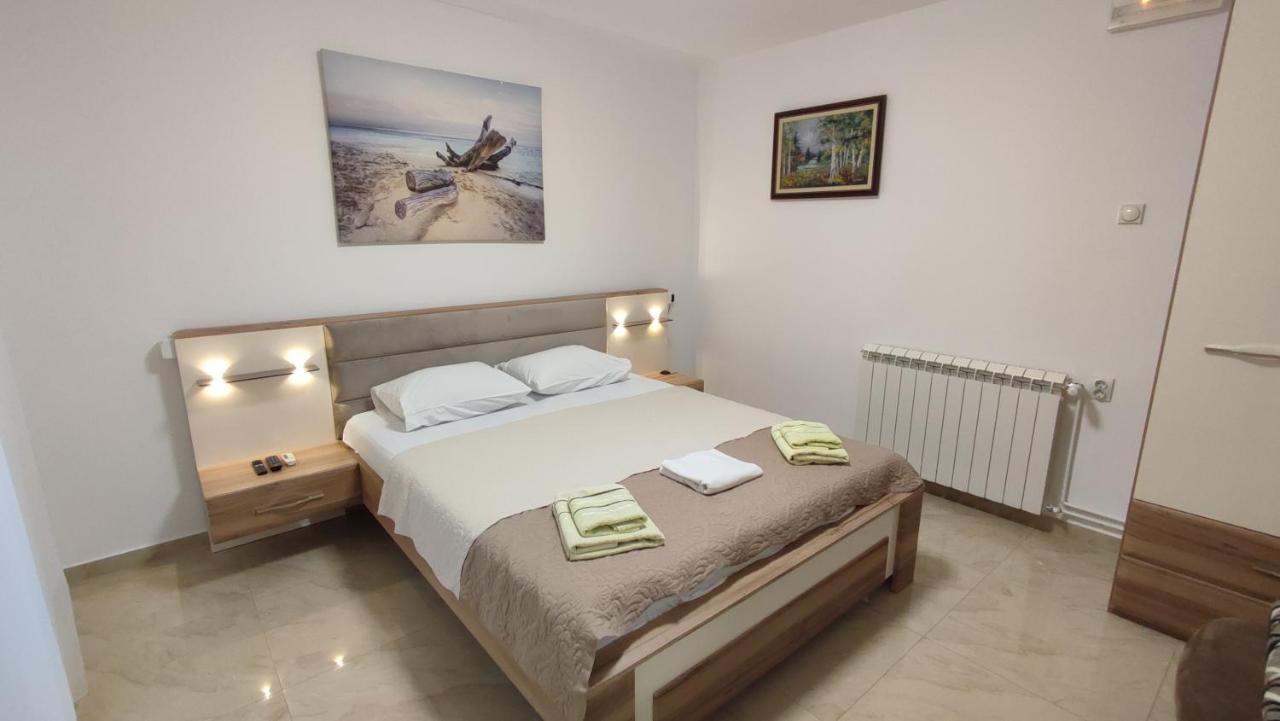 Apartments Familia Budva Ngoại thất bức ảnh