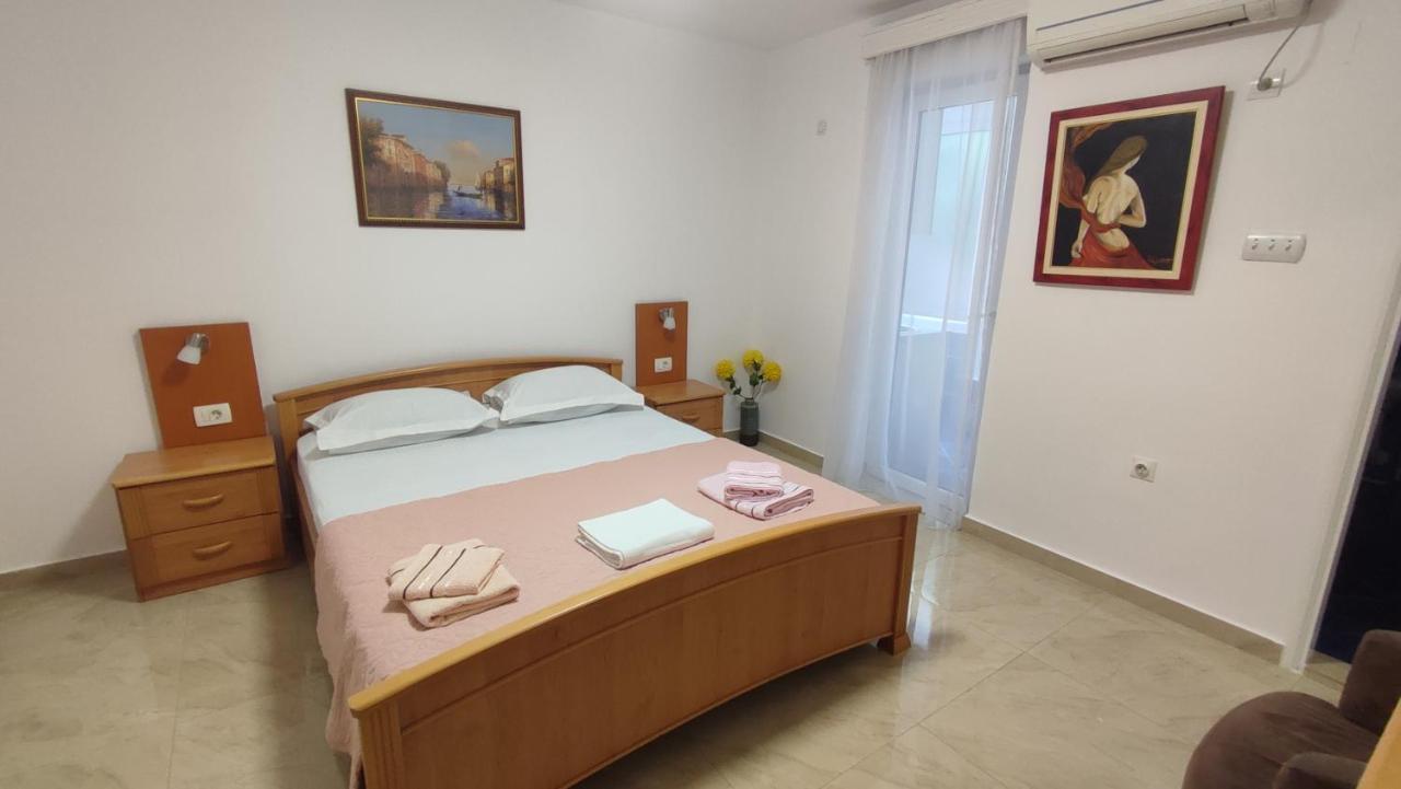 Apartments Familia Budva Ngoại thất bức ảnh