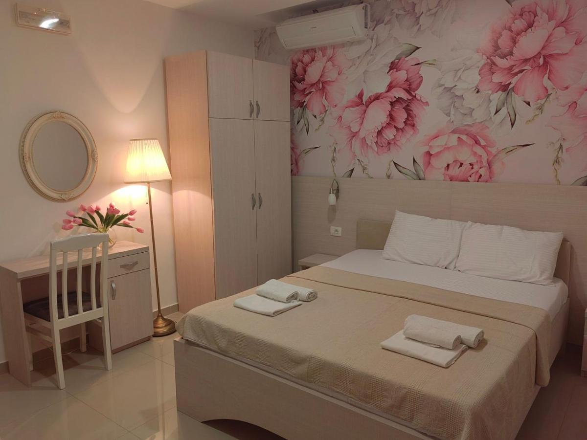 Apartments Familia Budva Ngoại thất bức ảnh