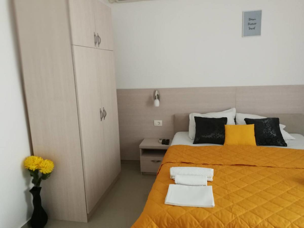 Apartments Familia Budva Ngoại thất bức ảnh