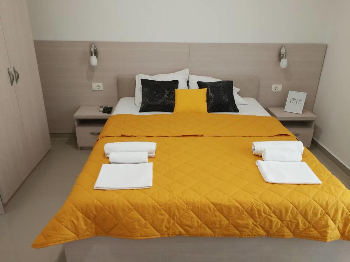 Apartments Familia Budva Ngoại thất bức ảnh