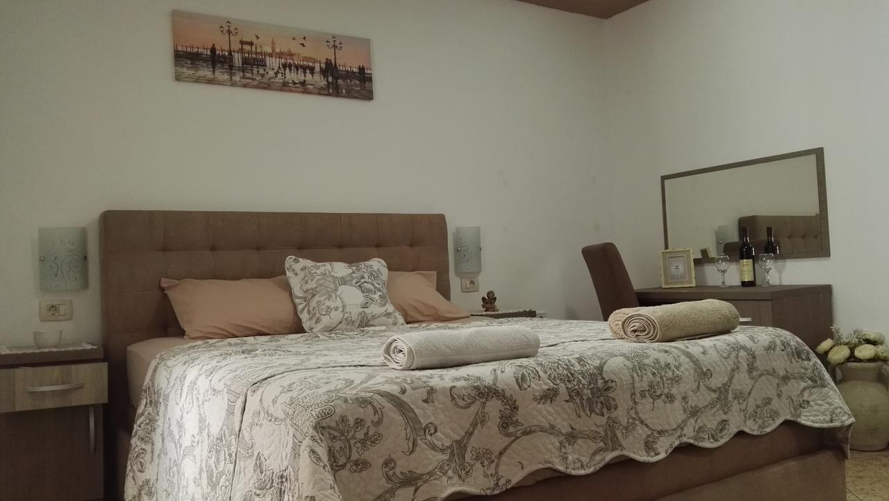 Apartments Familia Budva Ngoại thất bức ảnh