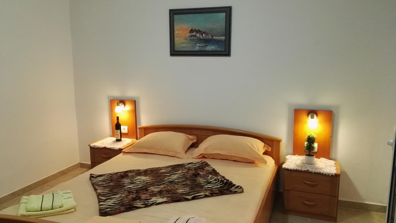 Apartments Familia Budva Ngoại thất bức ảnh