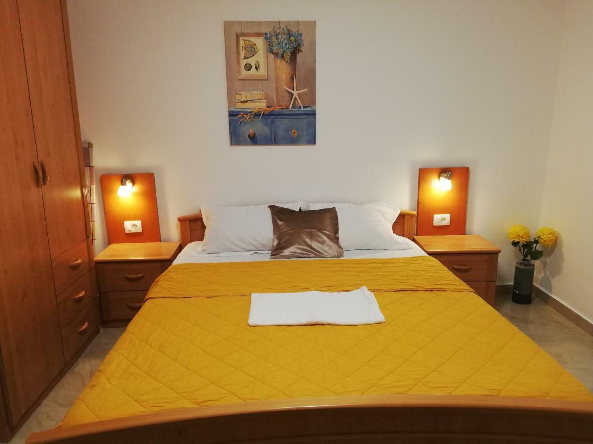 Apartments Familia Budva Ngoại thất bức ảnh