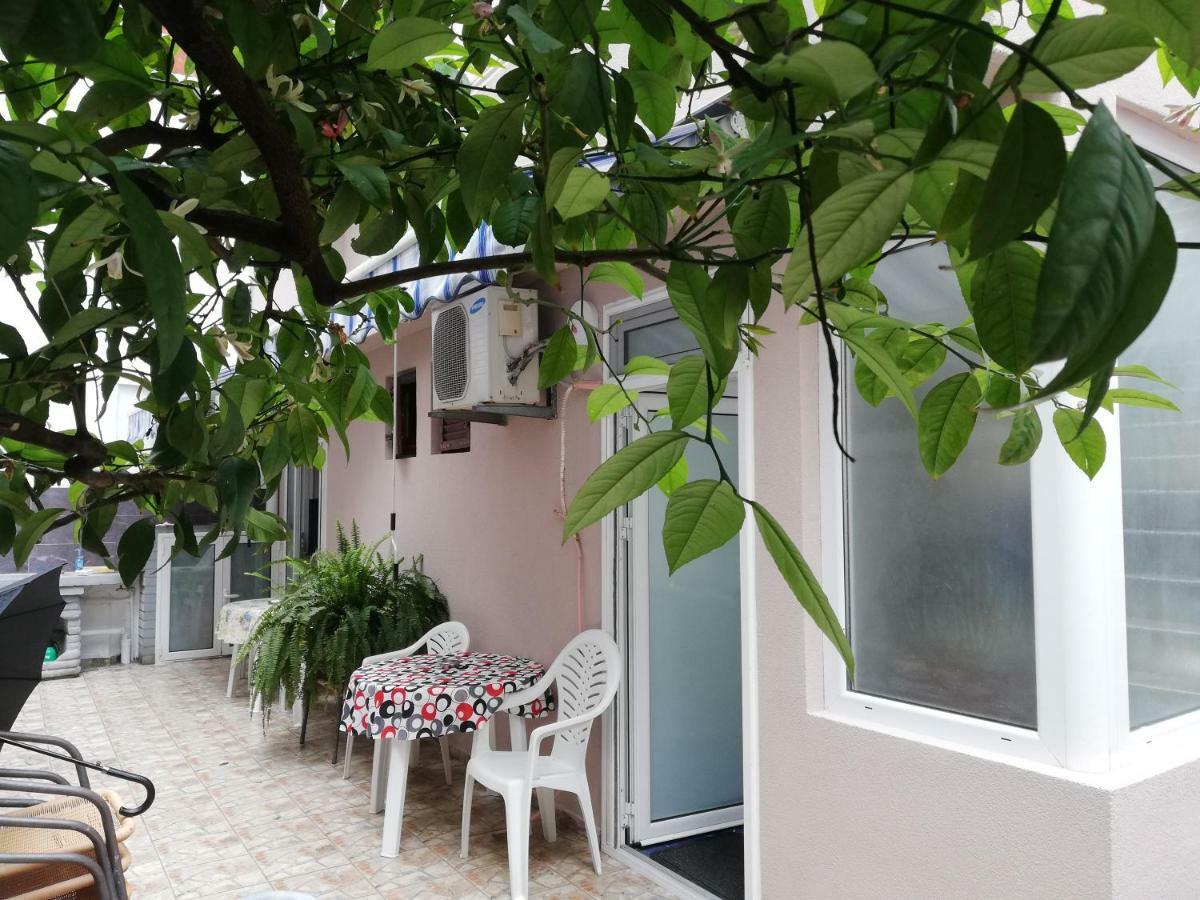 Apartments Familia Budva Ngoại thất bức ảnh